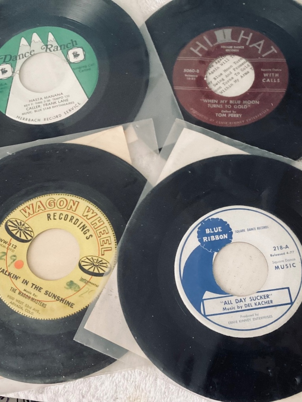 Vintage!  Set of 4 old collectible square dance vinyl 45 records!  🤠
